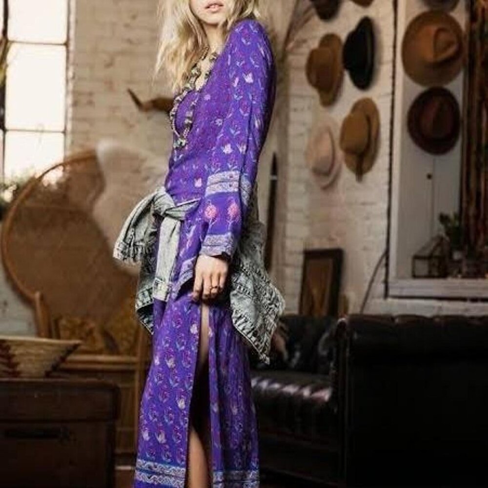 Spell and the gypsy bohemian royale purple dress  (size L Fits Like An S/XS)